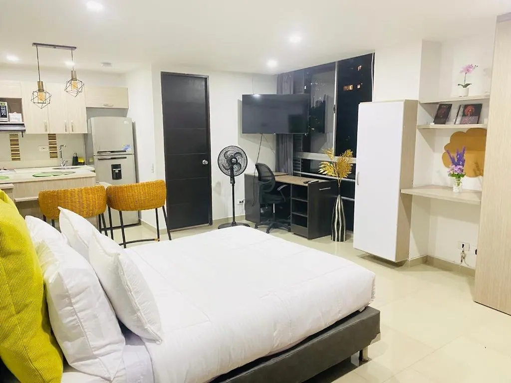 Apartamento Zona Exclusiva Poblado Medellín 0*,